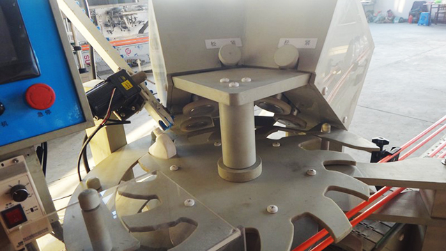 Placa giratoria para tapado.jpg