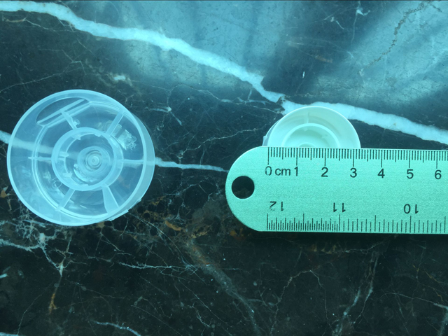 Cintas adhesivas para etiquetado con fundas retráctiles.JPG