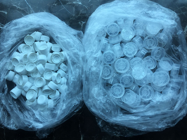 Muestras de cintas después del etiquetado retráctil.png