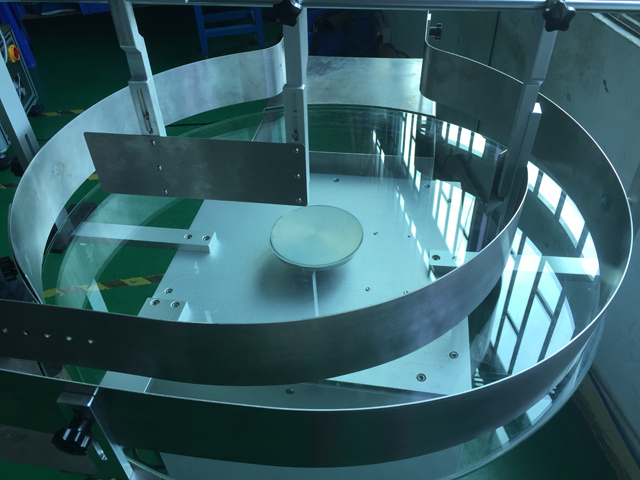 Plato giratorio para botellas redondas.jpg