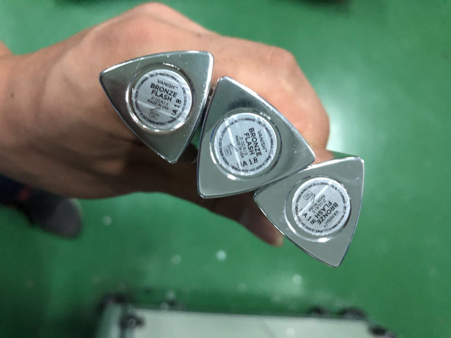 Muestras de etiquetado NO3 para lápiz labial.jpg