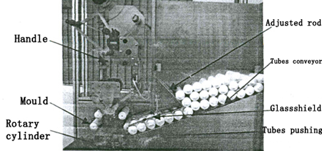 drawing of labeling machine for soft tubes Ajuste para maquinaria etiquetadora.jpg