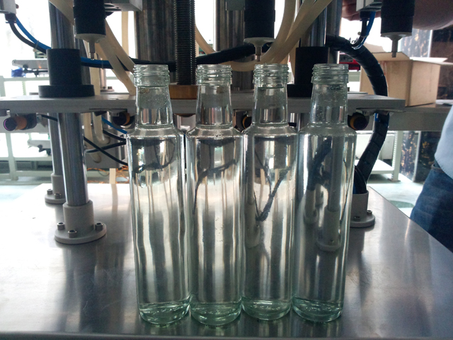 perfume bottles for overflow filling perfume de relleno.jpg