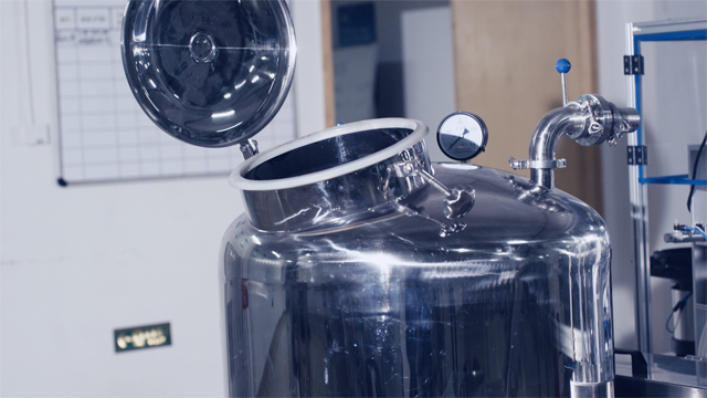 Tanque de almacenamiento de acero inoxidable para gel.jpg