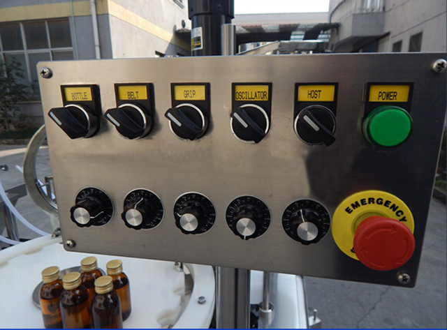 buttons for capping machine Botón de control para máquina tapadora.jpg