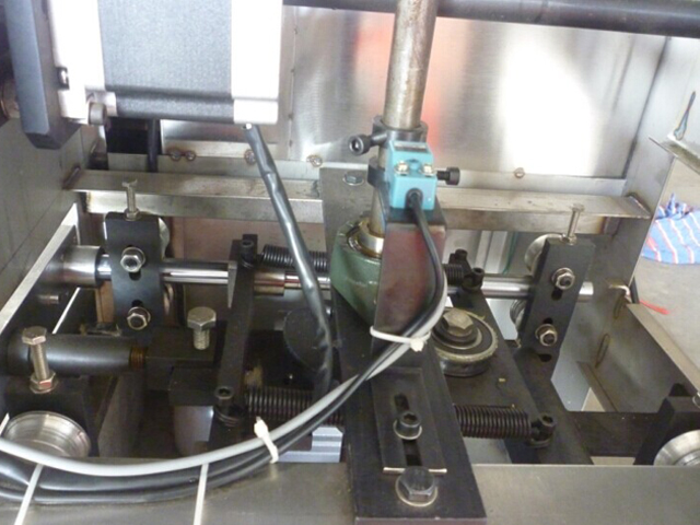 Estructura de acero inoxidable para maquinaria de embalaje.jpg