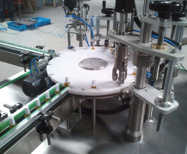 tapado de boquilla de llenado.jpg