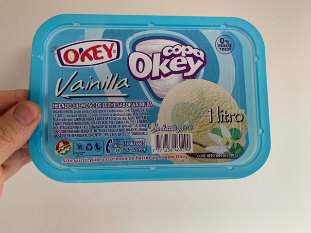 Etiquetadora de tapa cuadrada.jpg