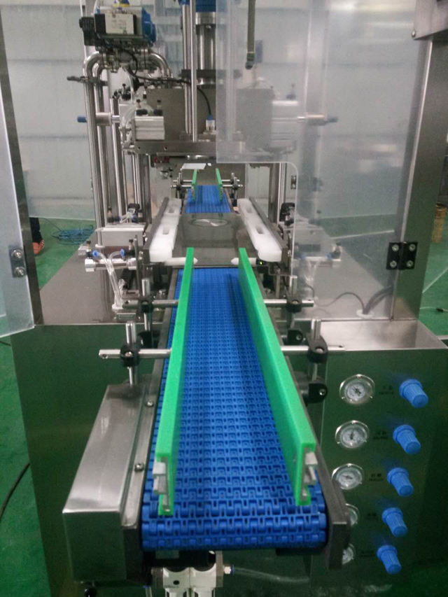 cinta transportadora de latas.jpg