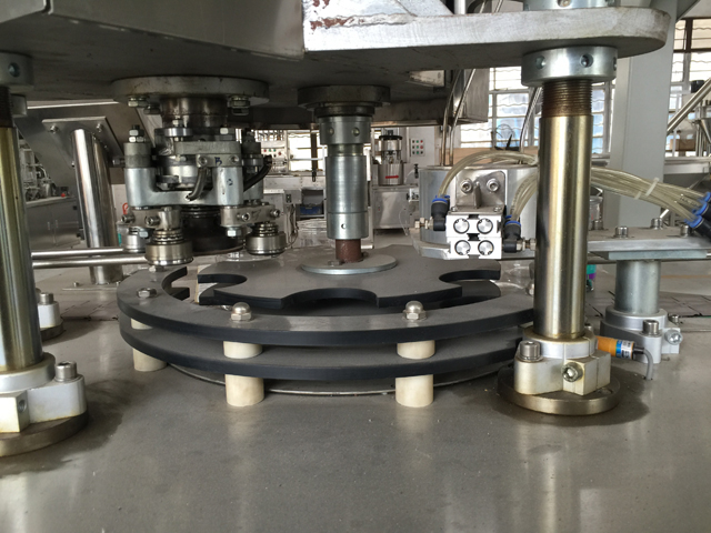 parte de sellado automático de latas.jpg