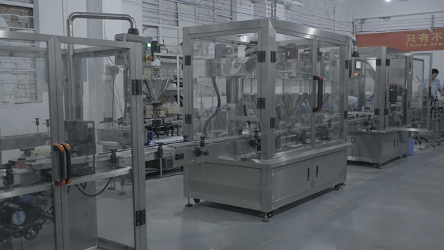 Línea de llenado de polvos sueltos aceptada por la fábrica.JPG