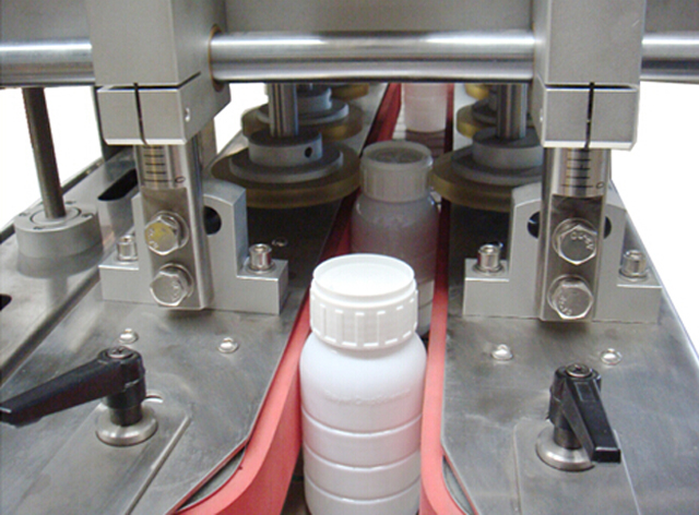 equipo de tapado con rosca.jpg