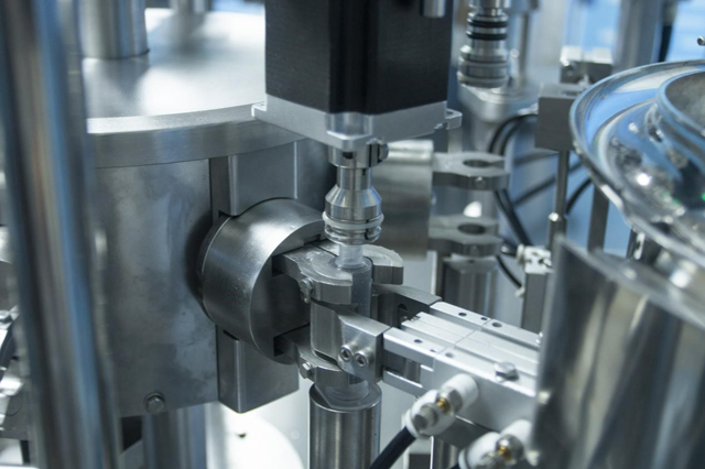 Línea de llenado de jeringas (6).jpg