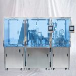 Máquina de llenado y tapado de jeringas precargadas para productos farmacéuticos