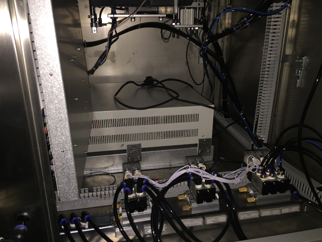 tubes filling sealing machine Cajas eléctricas para llenado de tubos de equipos de sellado.jpg