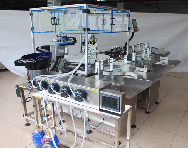 Imágenes reales de llenado, tapado y etiquetado.jpg