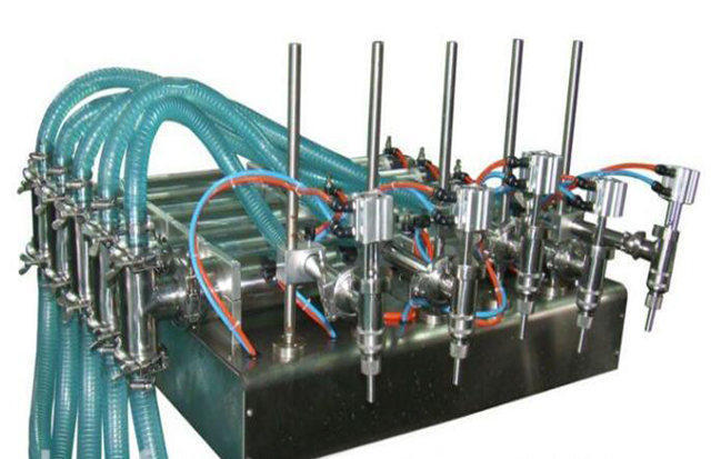 Rellenador de 4 cabezales.jpg