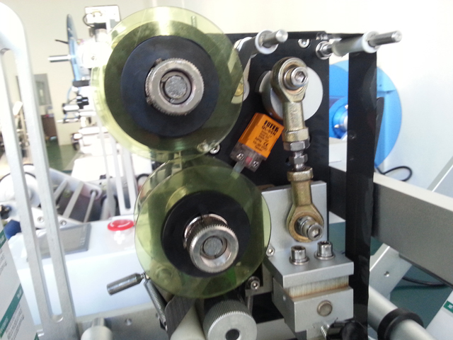 Para máquina etiquetadora de tubos semiautomática eran jeringa con 