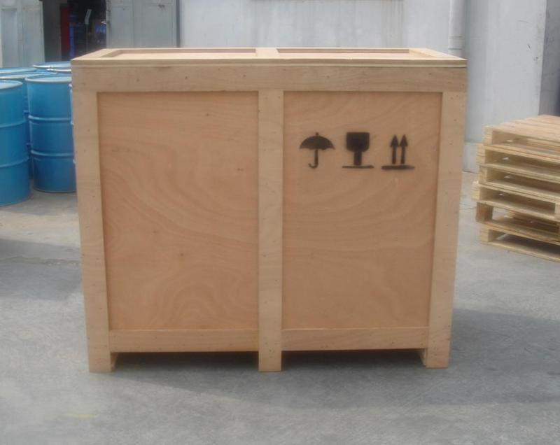 embalaje en caja de madera.jpg