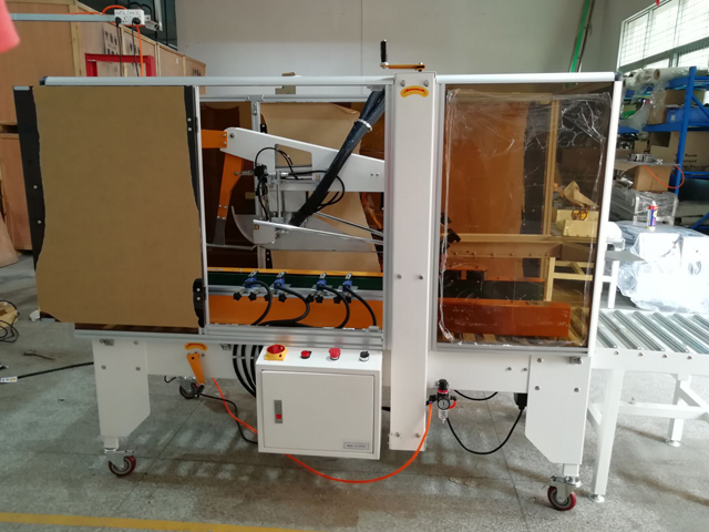Selladora de cajas de cartón con dispositivo de cola termofusible (1).jpg