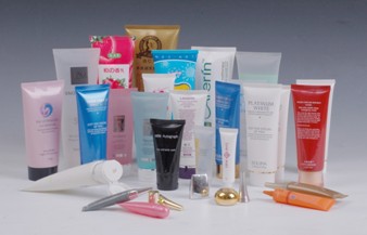 various tubes suitable for the filling sealing machines Maquina de llenado y sellado de tubos de plastico.jpg